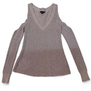 American Eagle grey long sleeve cold shoulder sweater top